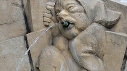 Brunnen beim Schloss Paternion