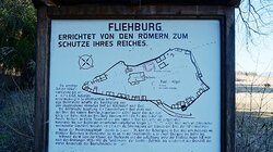 Infotafel über Fliehburg