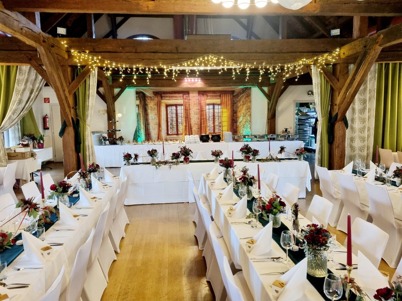 Tafel + Buffet Tafel + Buffet